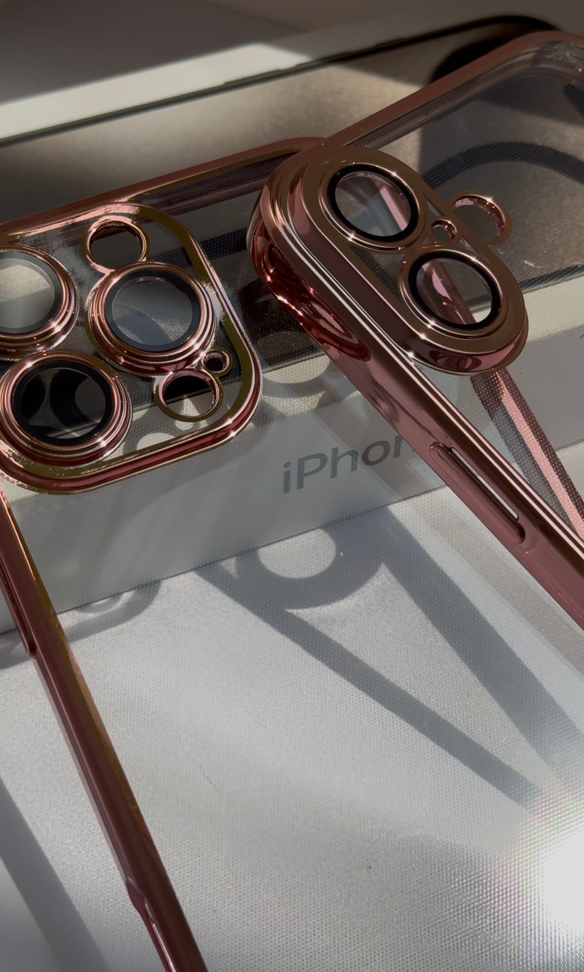 Carcasa bordes rosegold, solo línea iPhone “16”📱