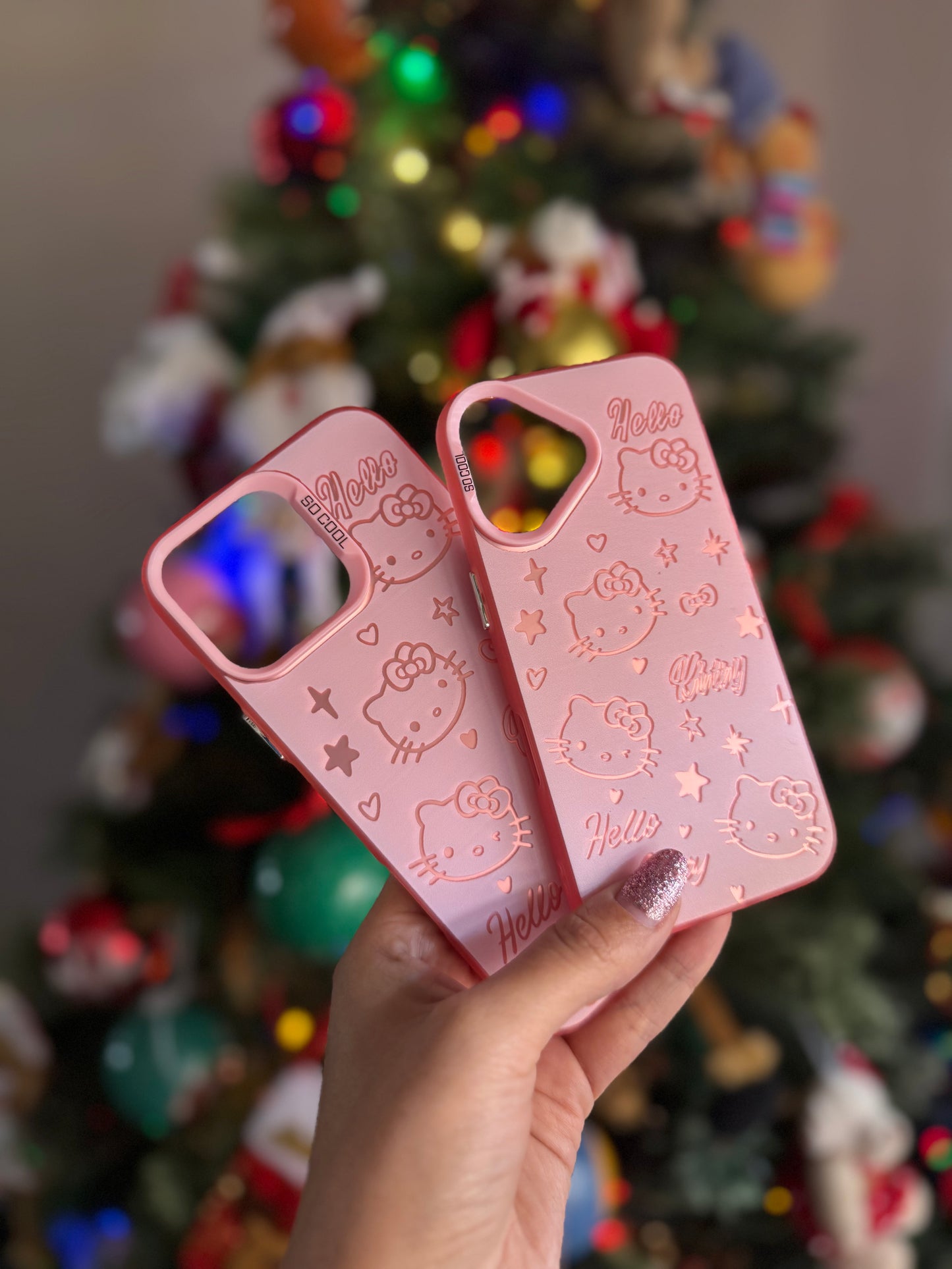 Case Hello Kitty Pink (solo disponible para la nueva línea iph16)