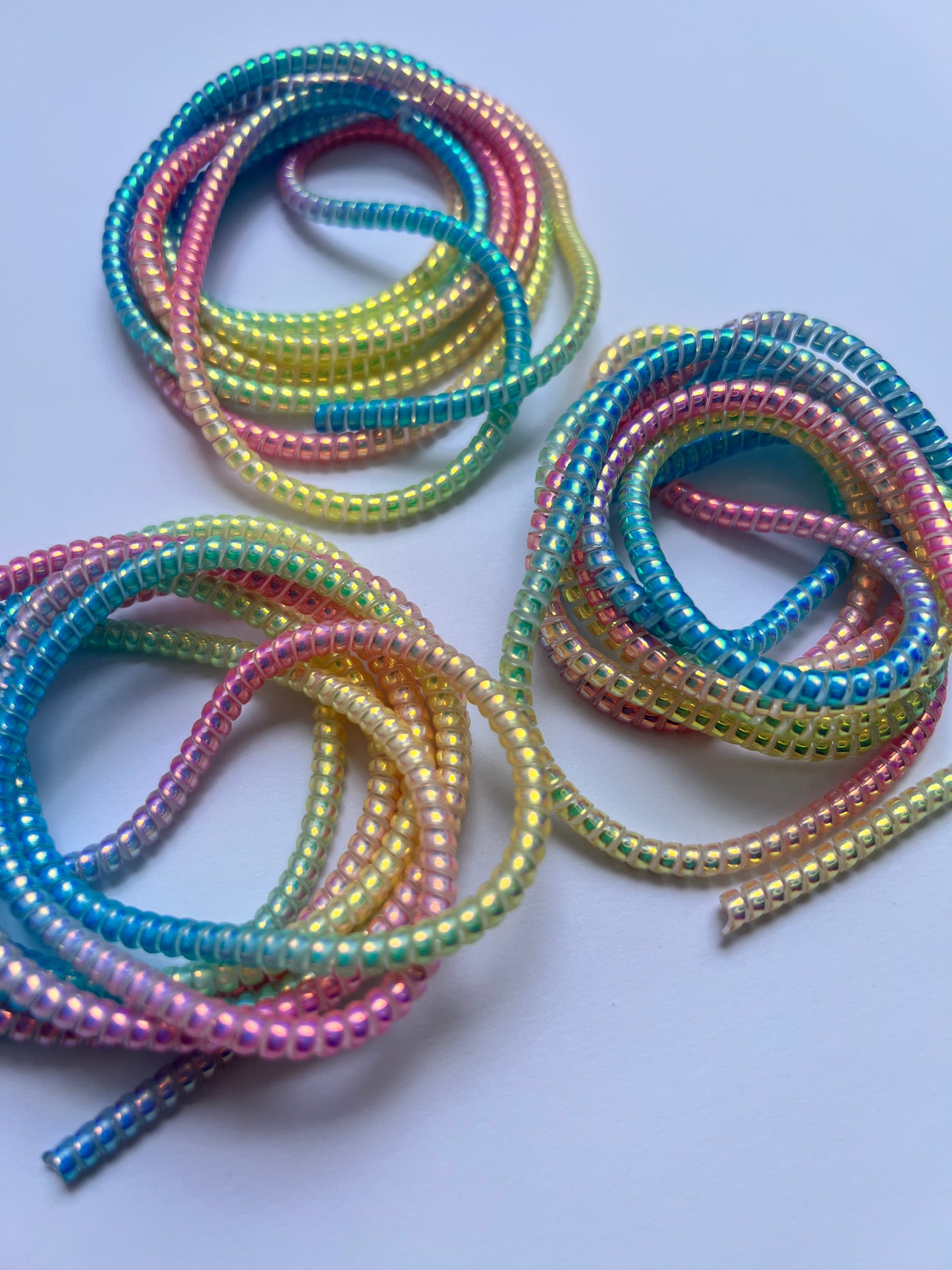 ¡NEW COLOR! Nuevo color de espiral protector de cable: Arcoiris