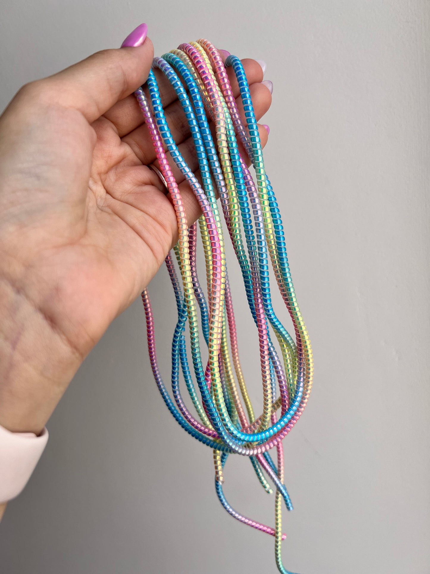 ¡NEW COLOR! Nuevo color de espiral protector de cable: Arcoiris